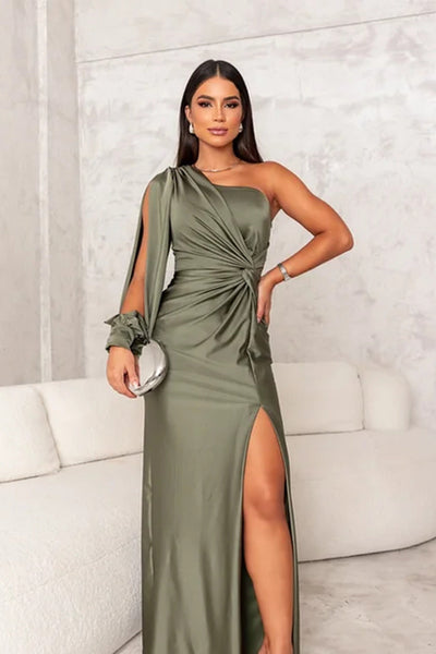 Siyara™ - Elegant and Sophisticated Dress